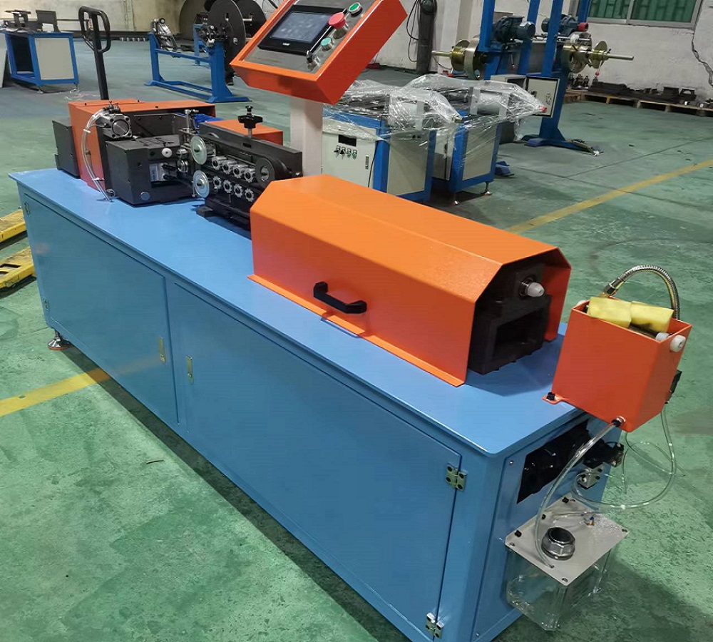 Saw Blade Cutting Stainless Steel Tube Rotary Straightener Cutter Machine with Belt/Roller Driven