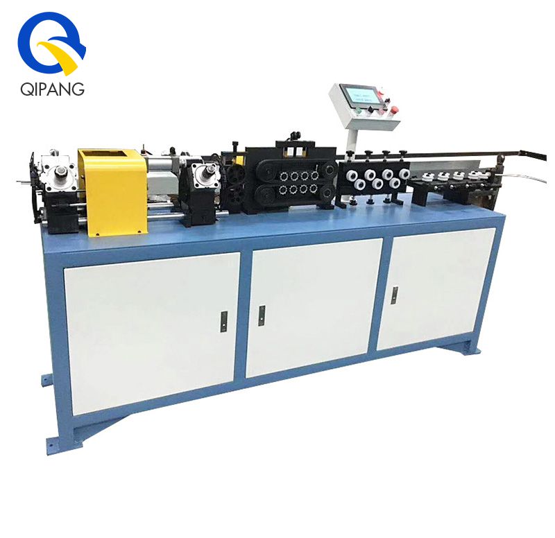 Automatic pipe straightening and cutting machine