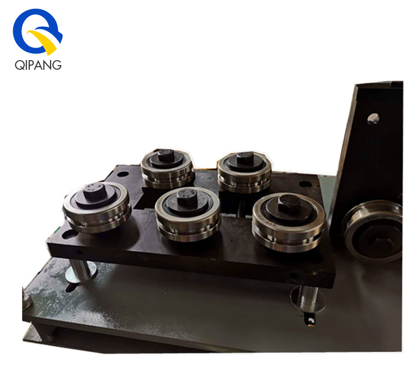 QIPANG OEM steel pipe straightening machine easy to fix with base plate supplier