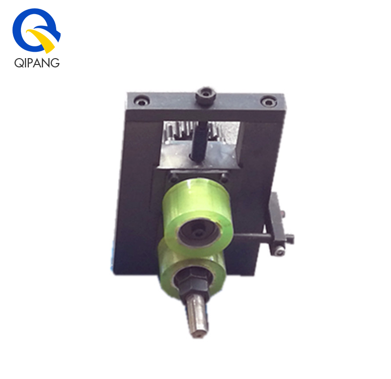 QIPANG small type hand crank 0.8-4mm solid wire traction straightening machine OEM