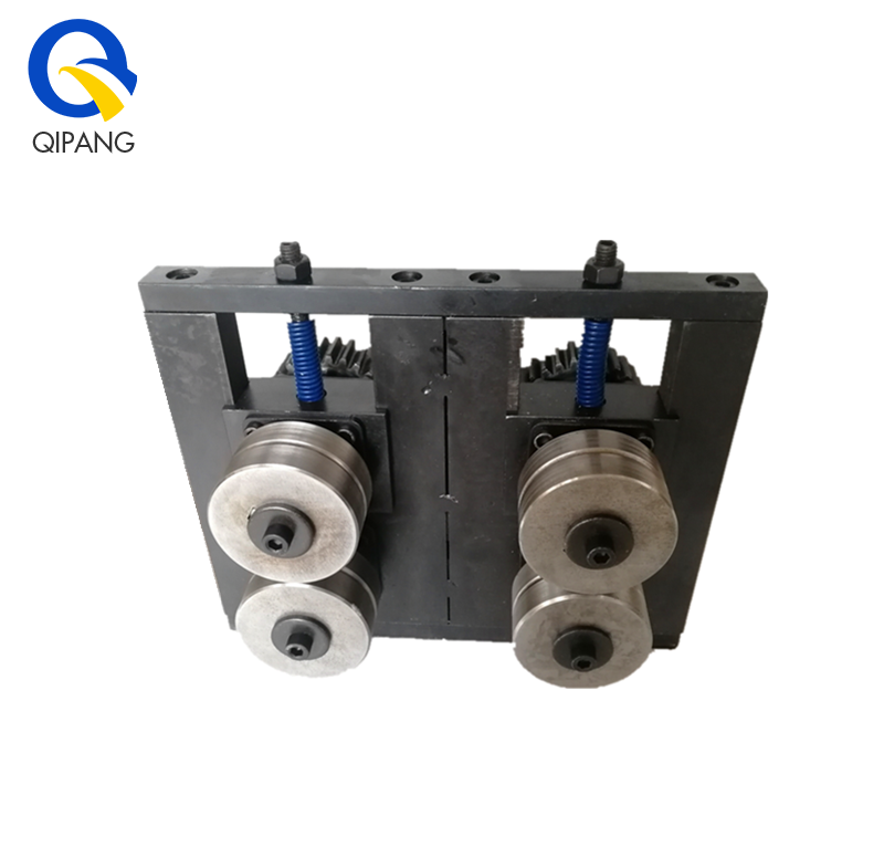 QIPANG OEM cheap price customized two-group rollers feed drive made in China