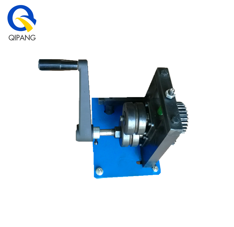 QIPANG cheap price durable one set of traction feeding mechanism manual operation