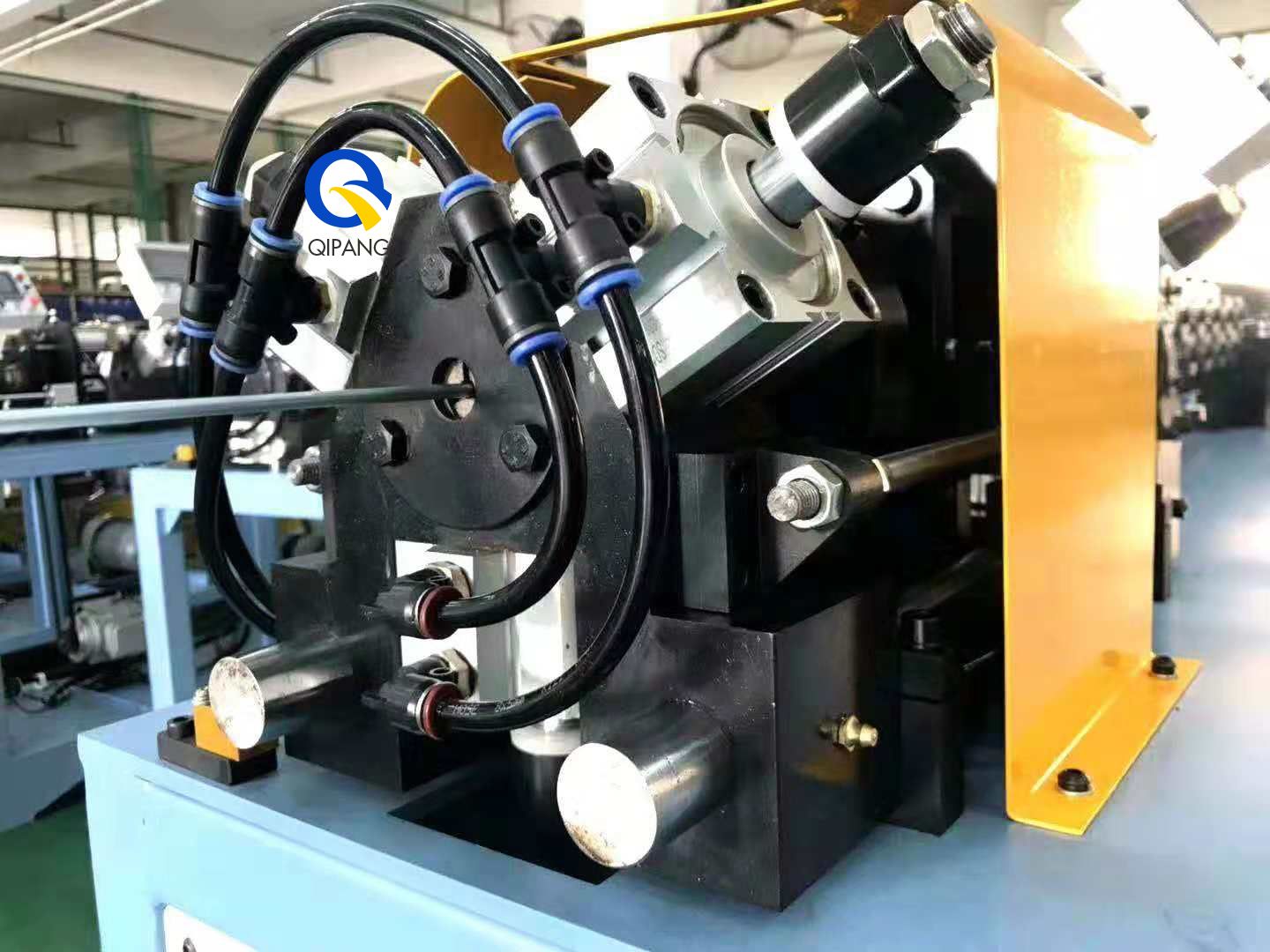 QIPANG Automatic pipe Bender machine