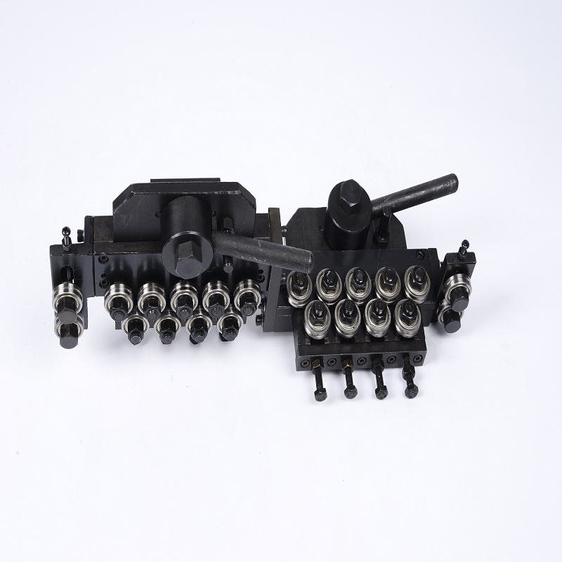 QIPANG 3-4mm straightener machine and cutting machine straightening mechanism