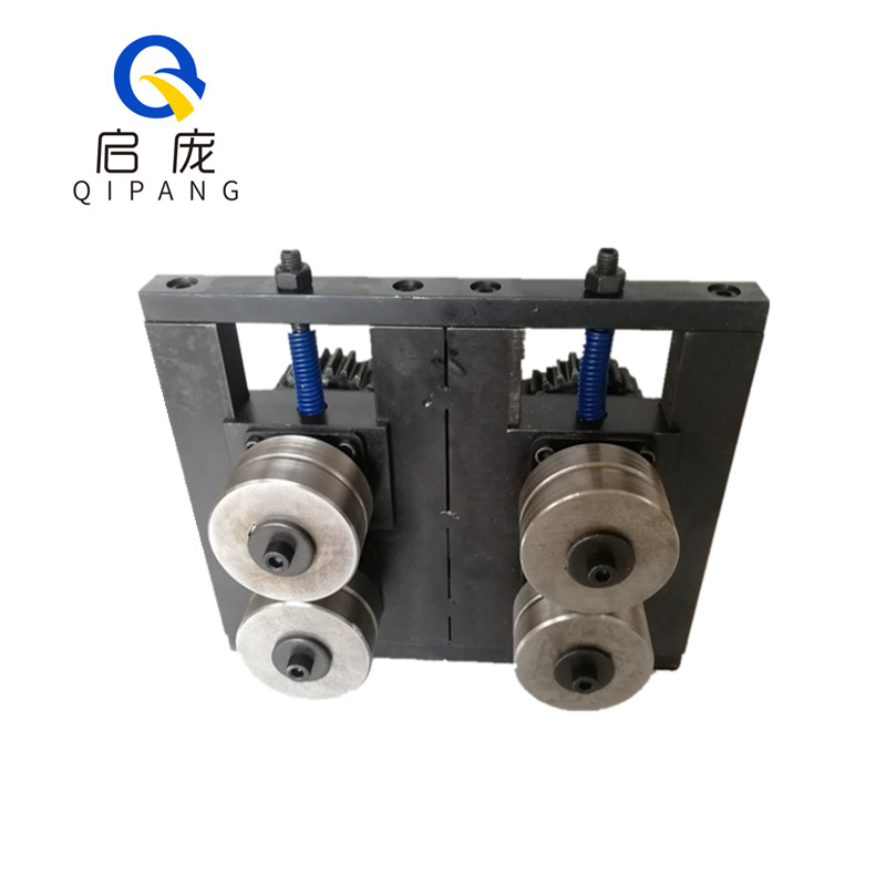 QIPANG OEM cheap price customized two-group rollers feed drive made in China