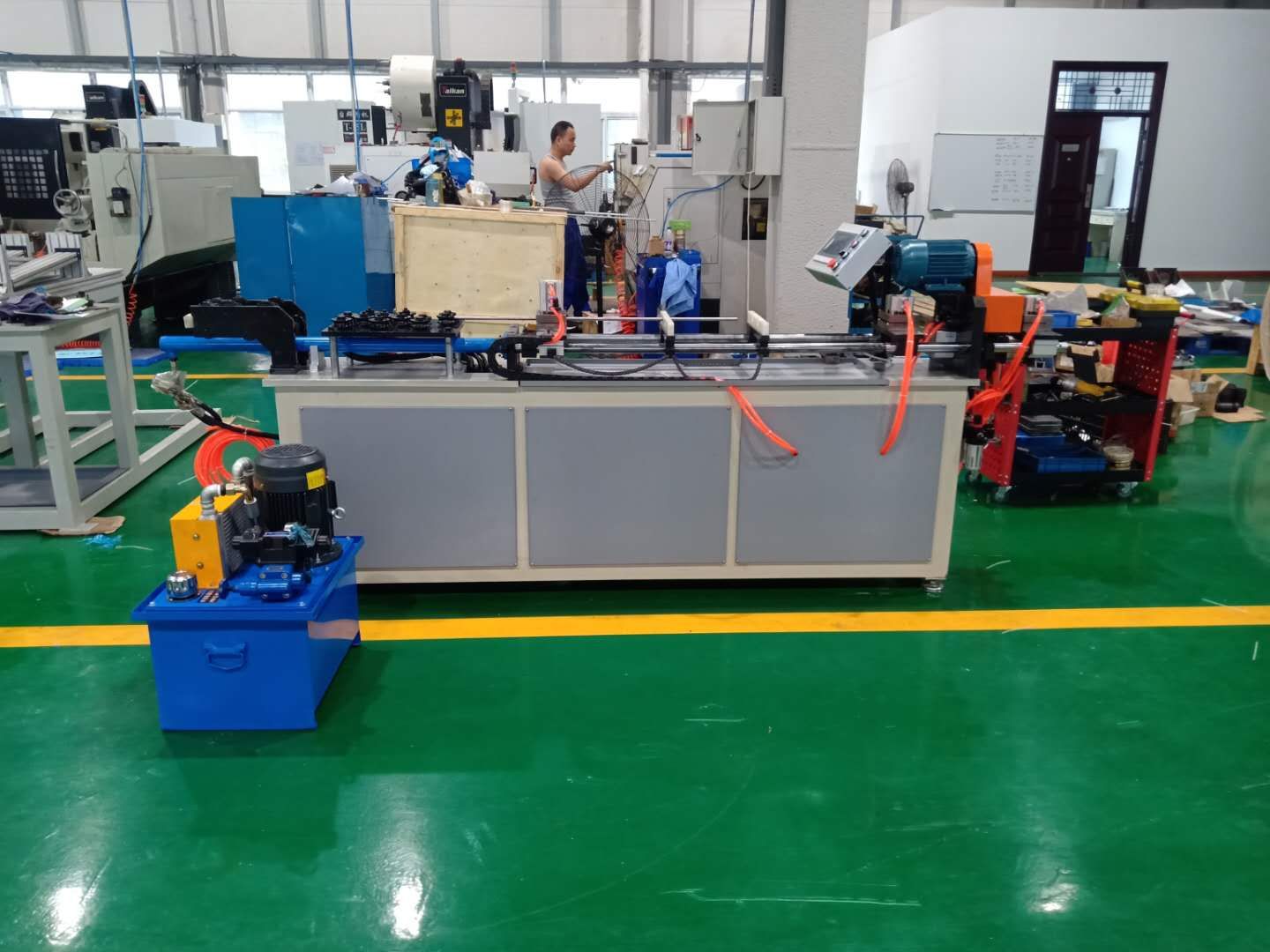 High speed integrated tube straightening-cutting and end forming machine tube roller straightening and cutting machine Copper Tube Straightener Cutter